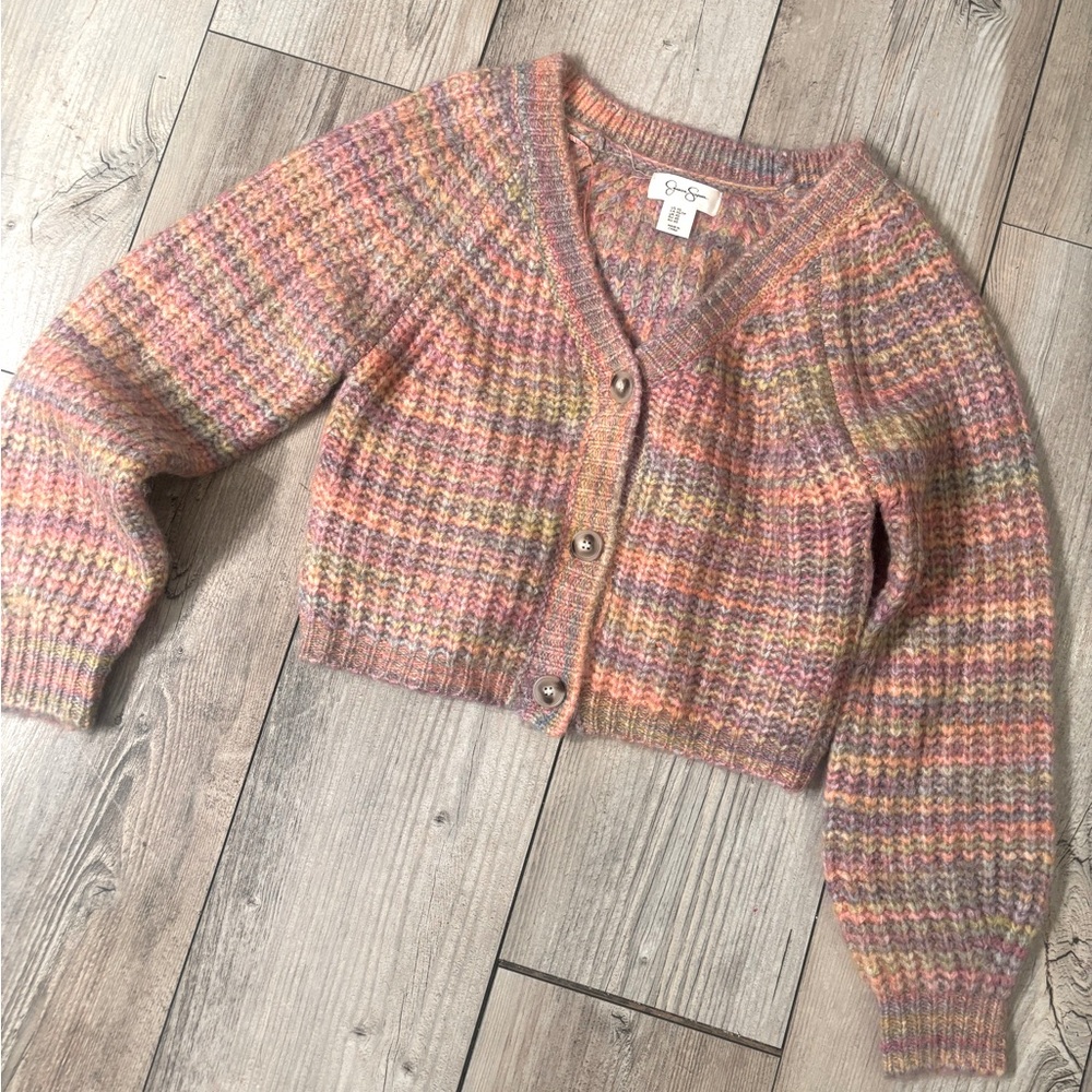 Jessica Simpson Wool Cropped Cardigan Size XS NWOT
Does fit a Small as well
